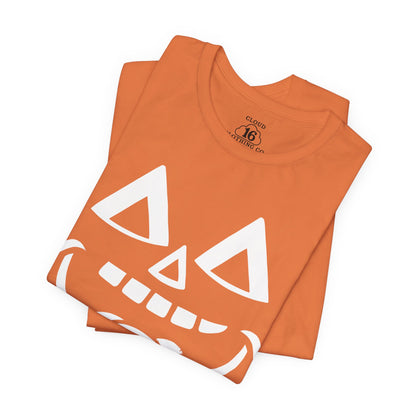 Halloween Pumpkin Face T-Shirt - Funny Fall Tee for Spooky Season