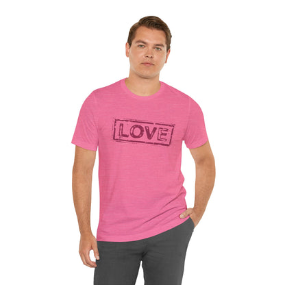Love T-Shirt - Vintage Distressed Heart Graphic Tee