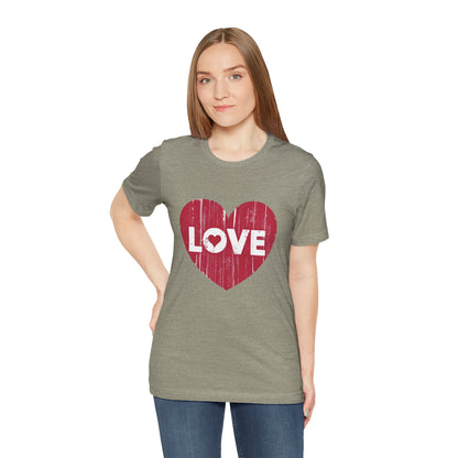 Love T-Shirt - Vintage Distressed Heart Graphic Tee