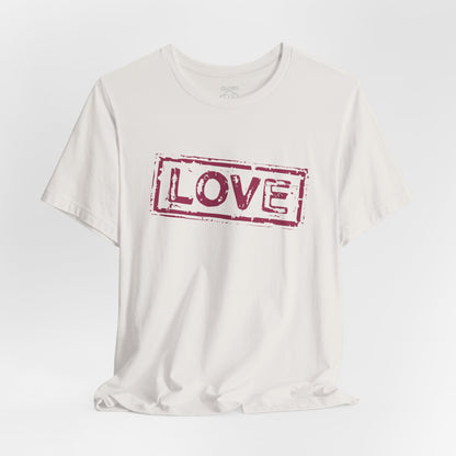 Love T-Shirt - Vintage Distressed Heart Graphic Tee