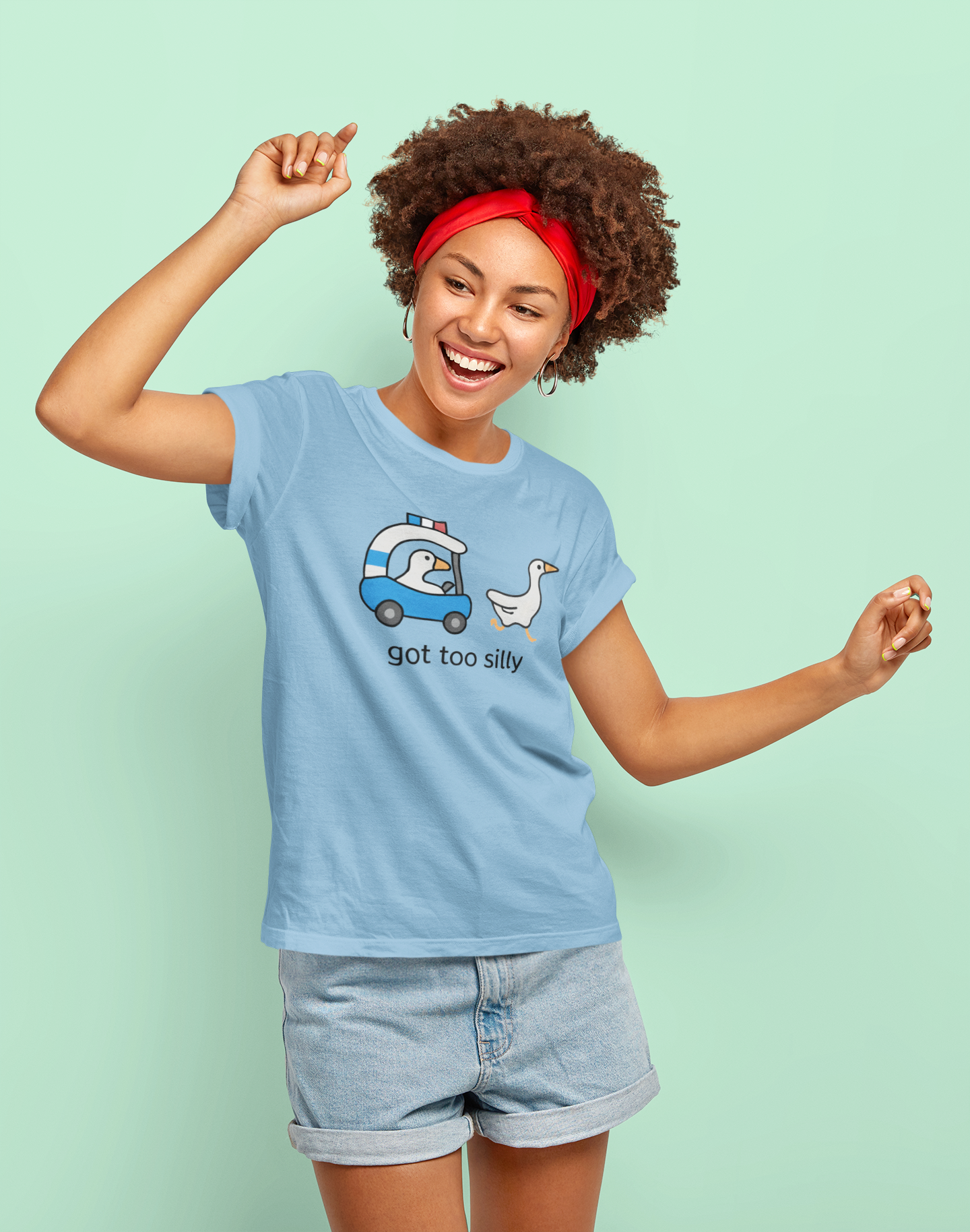 Silly Goose Graphic Tee - Funny Unisex T-Shirt for Animal Lovers