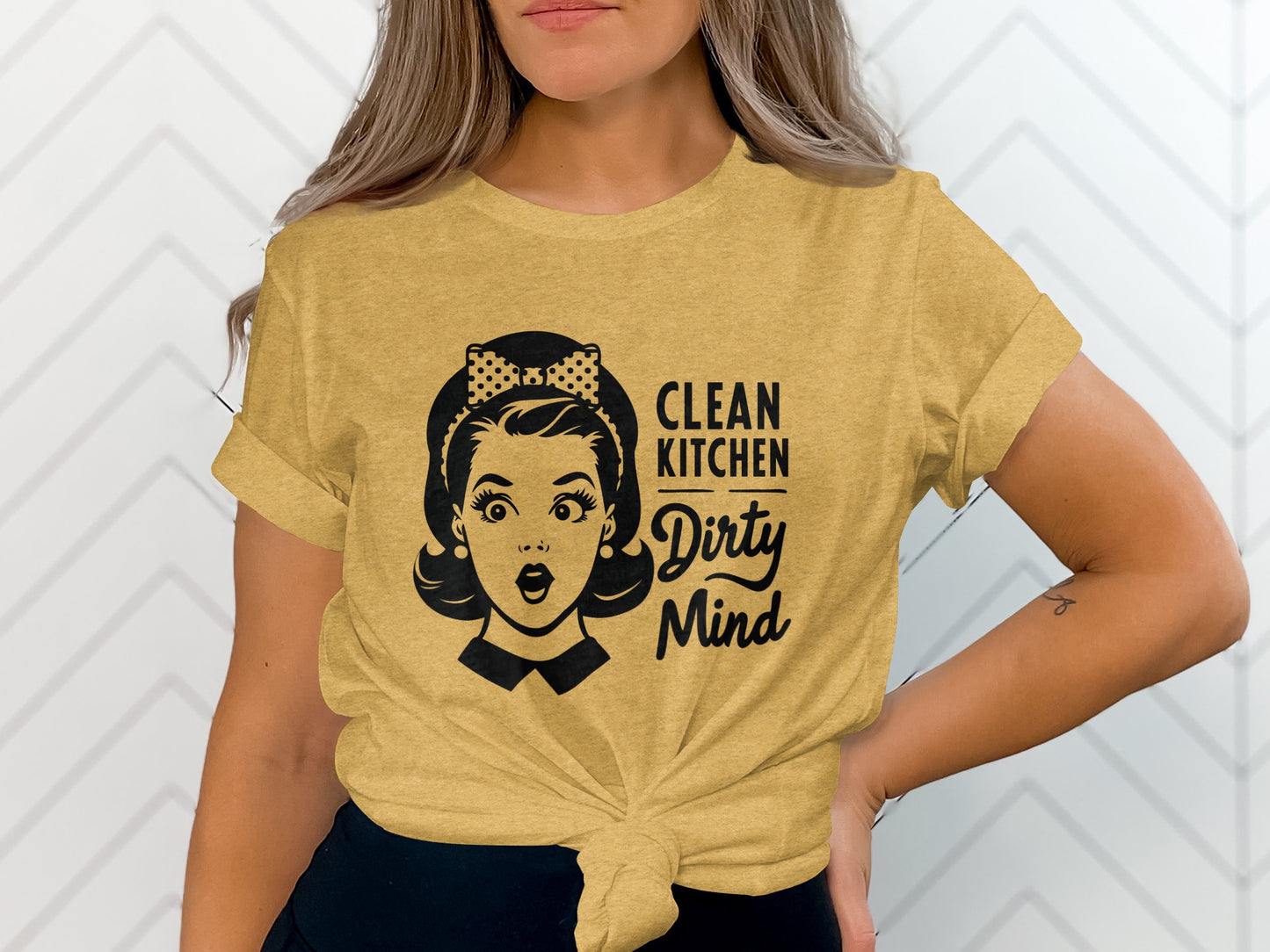 Clean Kitchen Dirty Mind Graphic Tee Fun Retro Shirt
