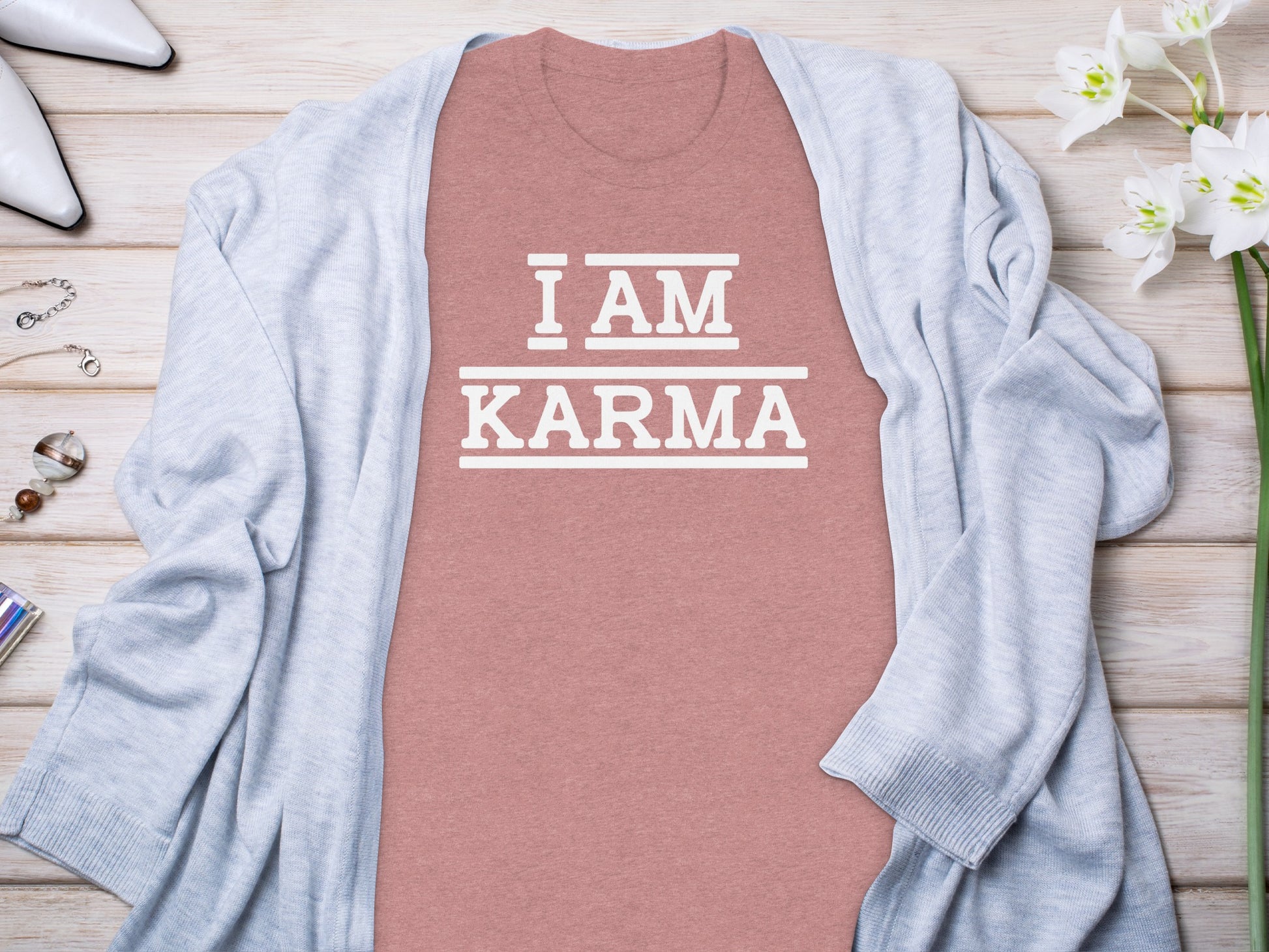 I AM KARMA Statement Graphic T-Shirt