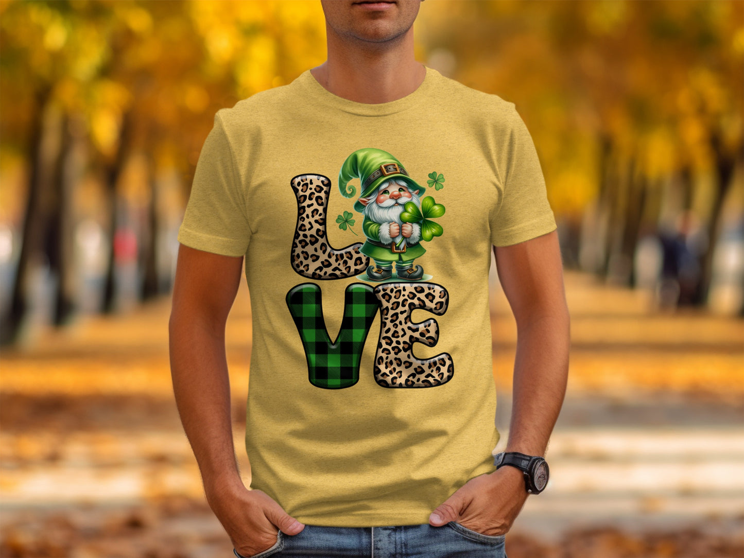 Love St. Patrick's Day Gnome Graphic T-shirt