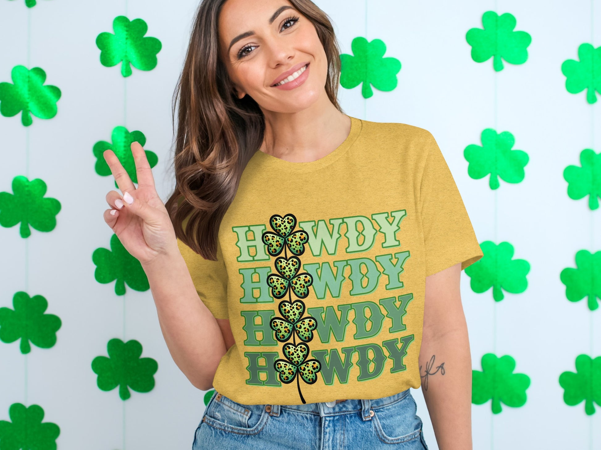 Howdy Printed T-Shirt with Shamrock Design for Celebrations