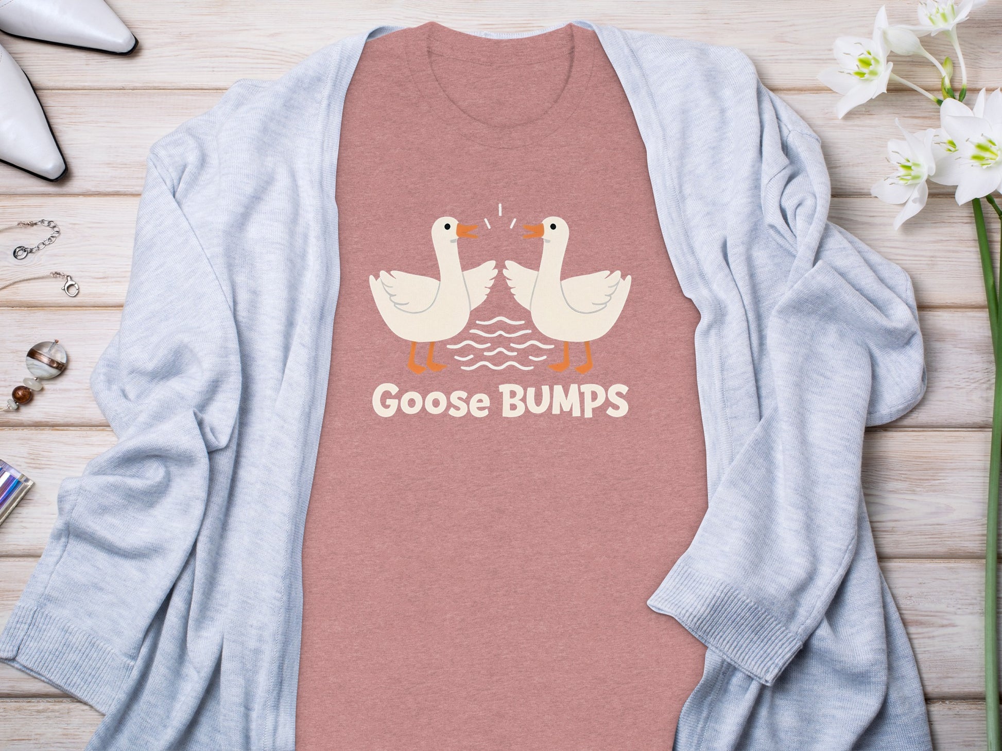 Goose BUMPS Graphic Design Unisex T-shirt Product
