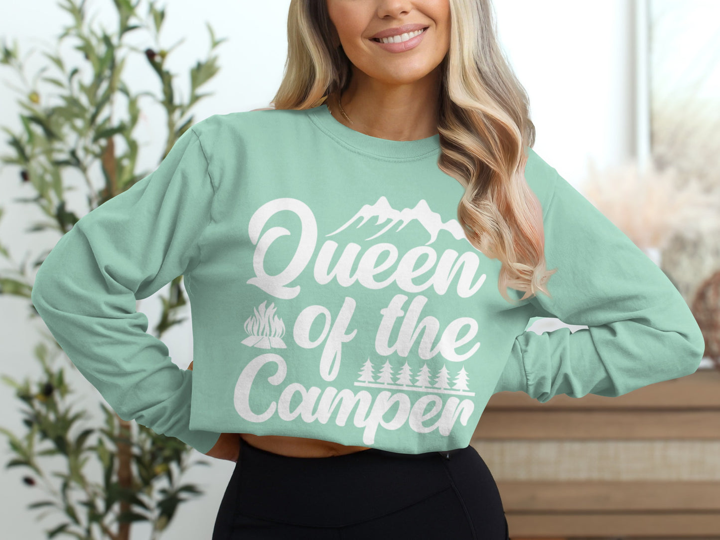 Queen of the Camper Graphic Long Sleeve Shirt