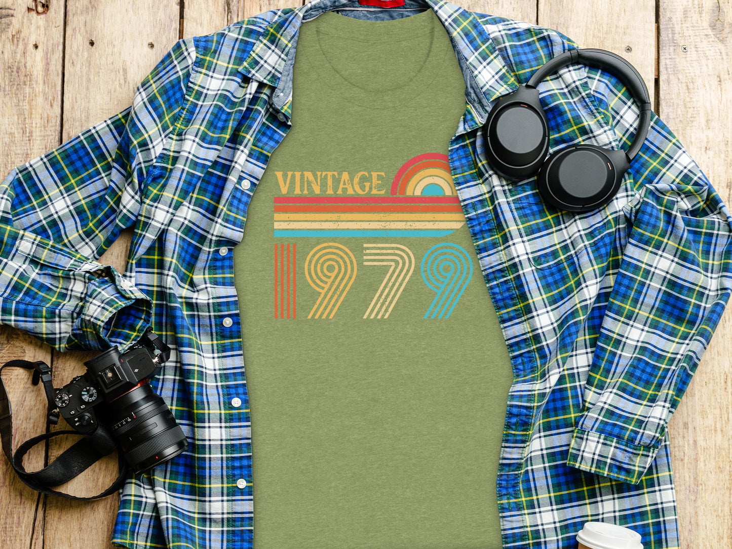 Vintage 1979 Graphic Tee Retro Style Shirt Design