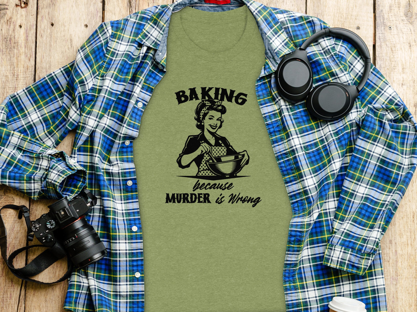Baking Because Murder Is Wrong Funny Graphic T-Shirt