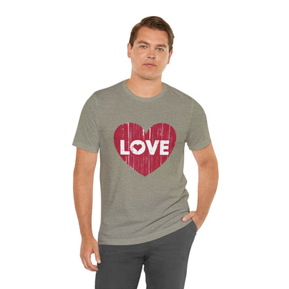 Love T-Shirt - Vintage Distressed Heart Graphic Tee