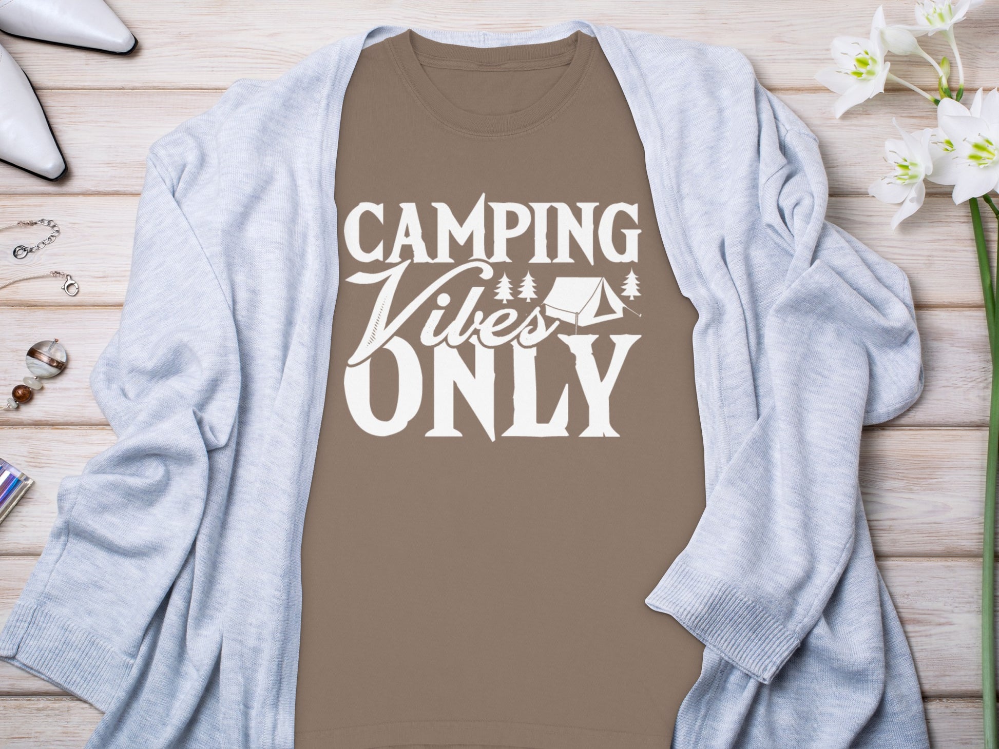 Camping Vibes Only Graphic Casual T-Shirt