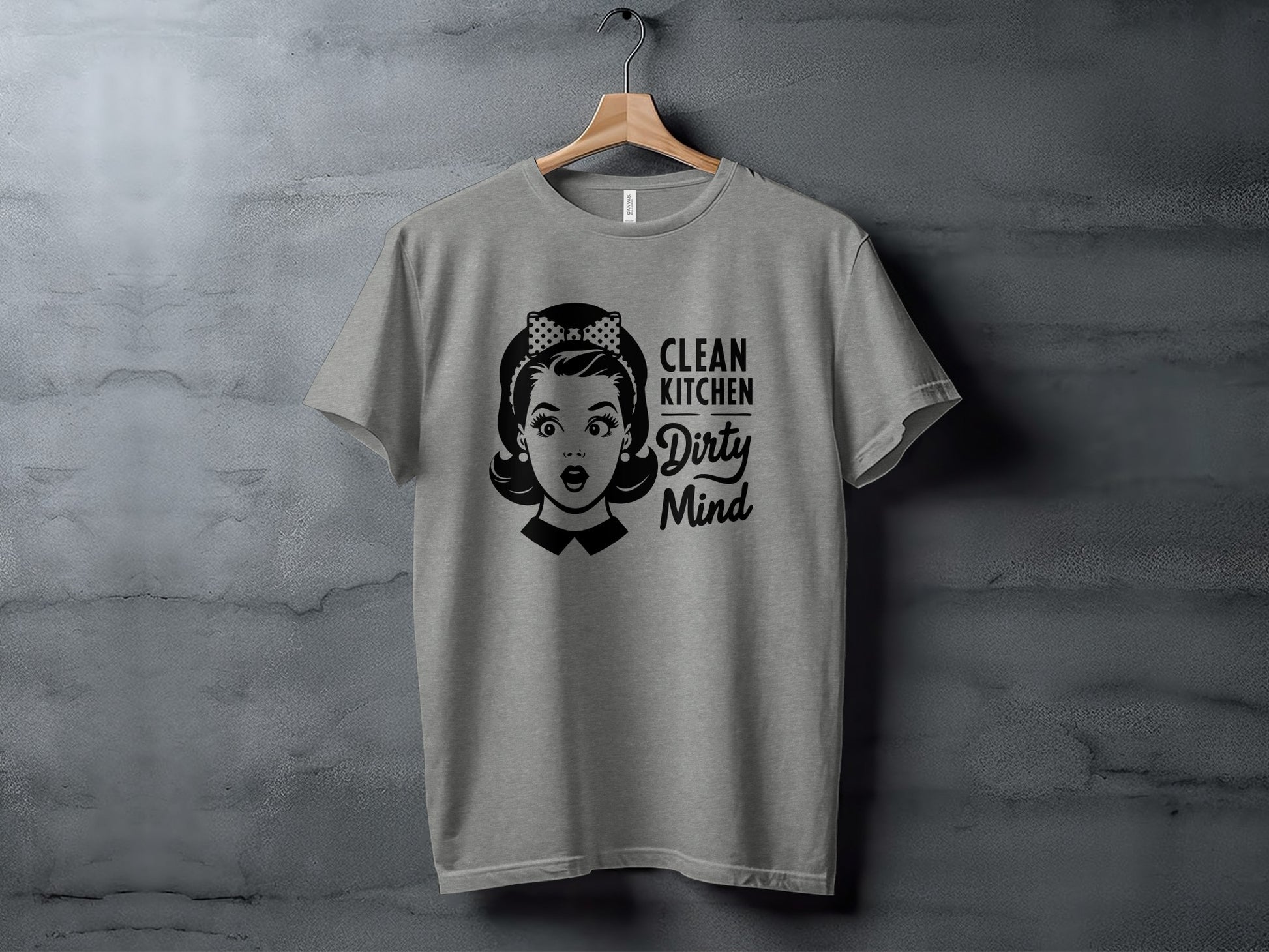 Clean Kitchen Dirty Mind Graphic T-shirt Product