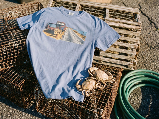 Puka Luna - Roadside Fresh Crab Vintage Truck Tee