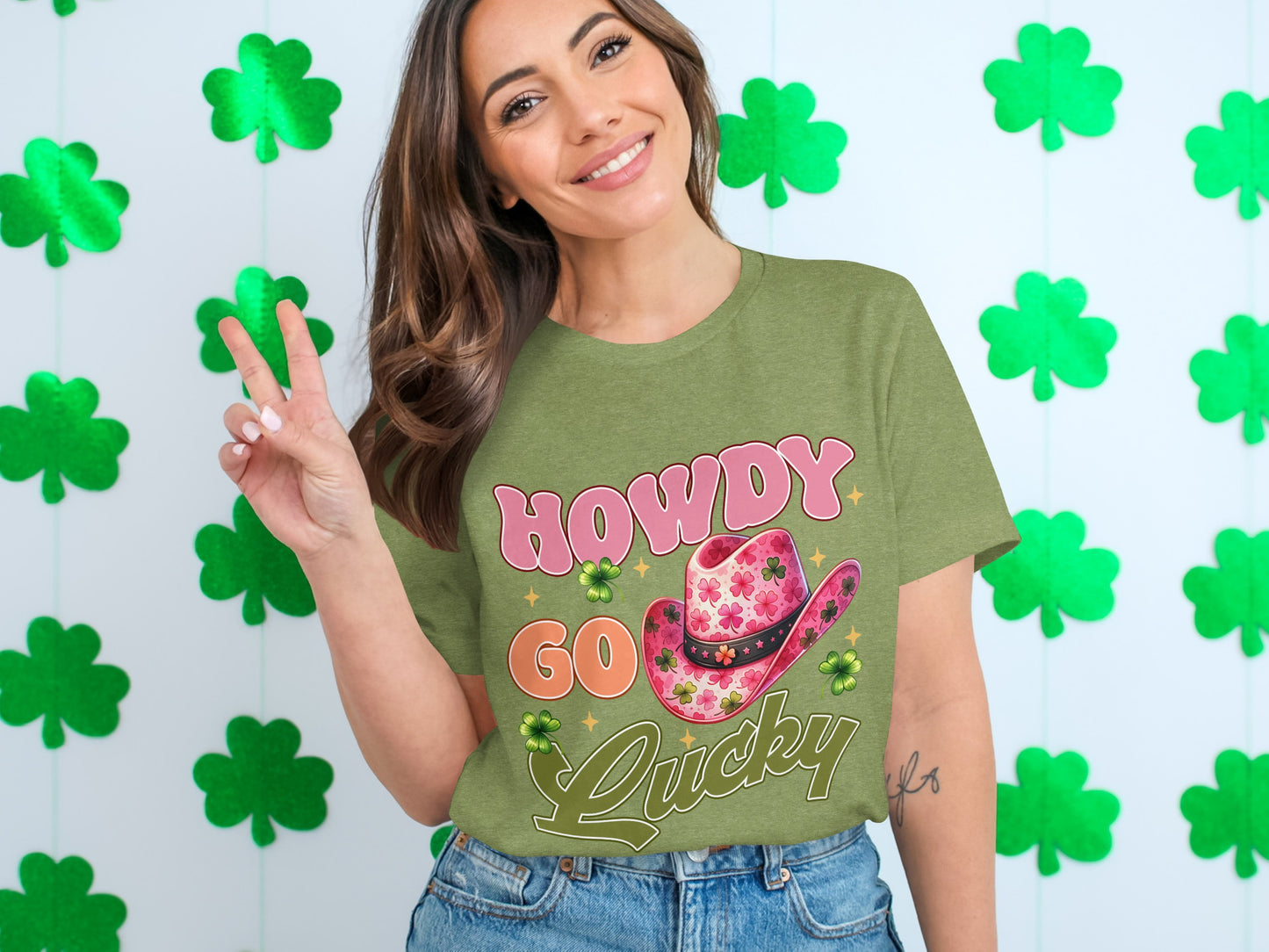 Howdy Go Lucky Shamrock Design T-Shirt