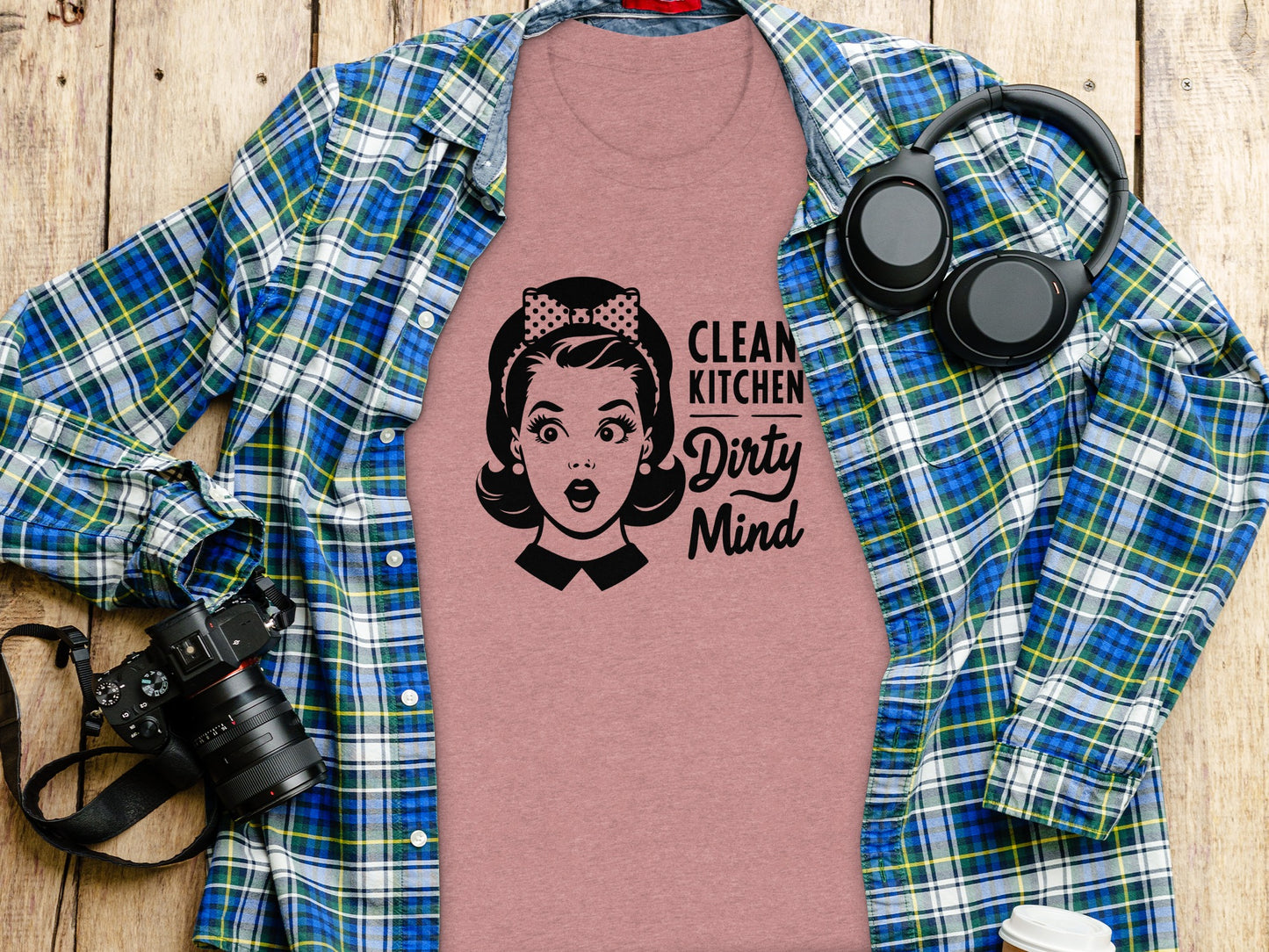 Clean Kitchen Dirty Mind Retro Graphic T-Shirt