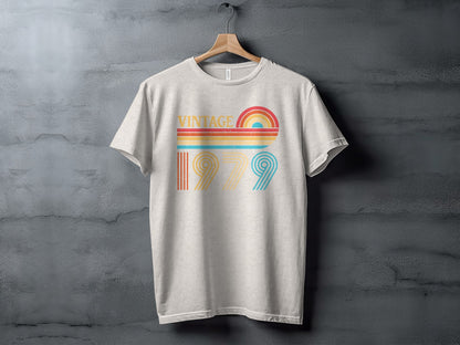 Retro Style Vintage 1979 Graphic Design T-shirt
