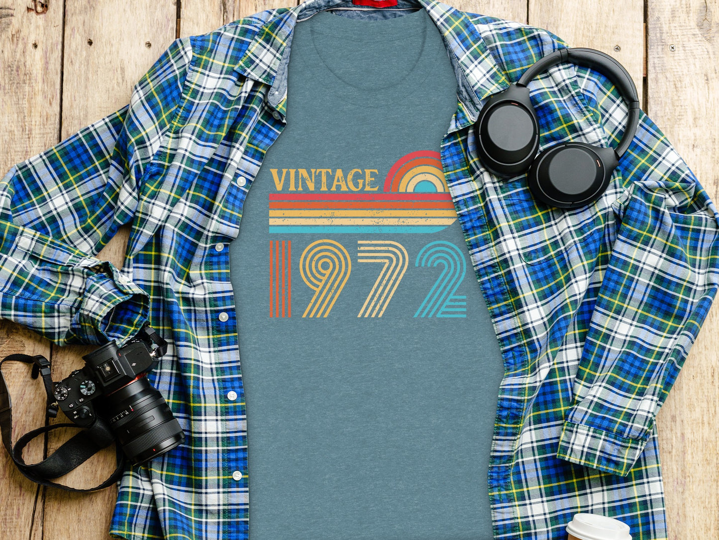 Retro VINTAGE 1972 Graphic Tee for Nostalgic Style