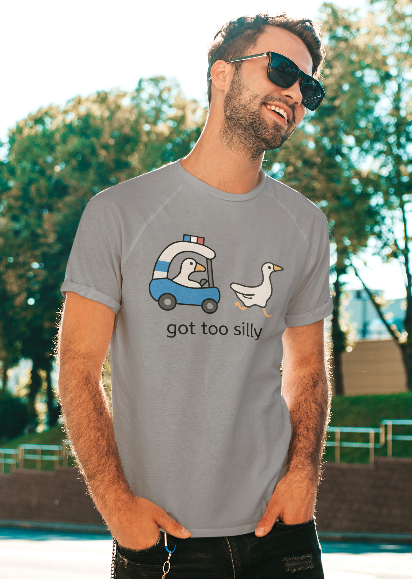 Silly Goose Graphic Tee - Funny Unisex T-Shirt for Animal Lovers
